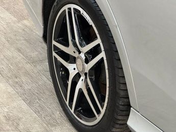 MERCEDES-BENZ E-CLASS 3.0 E350 V6 BlueTEC AMG Night Edition (Premium) Estate 5dr Diese