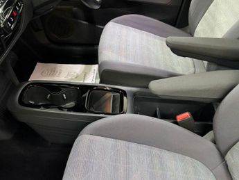 VOLKSWAGEN ID.3 Pro Performance 58kWh Life Hatchback 5dr Electric Auto (204 ps)