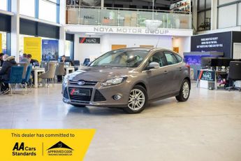 Ford Focus 1.6 TDCi Titanium Hatchback 5dr Diesel Manual Euro 5 (s/s) (115 