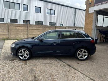 AUDI A3 1.5 TFSI CoD 35 Sport Sportback 5dr Petrol S Tronic Euro 6 (s/s)