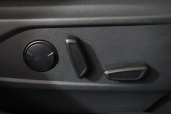 FORD MUSTANG MACH-E Extended Range 91kWh AWD 5dr