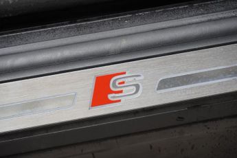 AUDI Q5 2.0 TDI 40 S line SUV 5dr Diesel S Tronic quattro Euro 6 (s/s) (