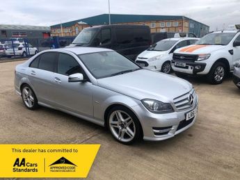 Mercedes C Class 2.1 C220 CDI BlueEfficiency Sport Saloon 4dr Diesel G-Tronic+ Eu