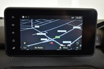 DACIA JOGGER 1.6 Hybrid Extreme SE MPV 5dr Petrol Hybrid Auto Euro 6 (s/s) (1