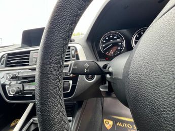 BMW 1 SERIES 1.5 118i SE Business Hatchback 5dr Petrol Auto Euro 6 (s/s) (136