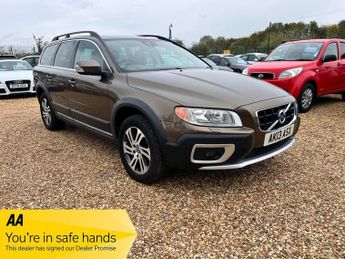 Volvo XC70 2.4 D5 SE Nav Estate 5dr Diesel Geartronic AWD Euro 5 (215 ps)