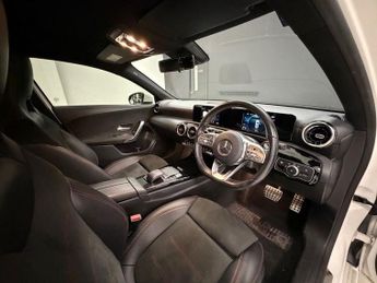 MERCEDES-BENZ A-CLASS 1.5 A180d AMG Line Hatchback 5dr Diesel 7G-DCT Euro 6 (s/s) (116