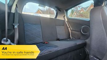 RENAULT CLIO 1.2 16v Extreme Hatchback 3dr Petrol Manual (139 g/km, 75 bhp)