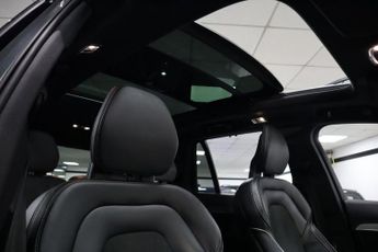 VOLVO XC90 2.0 B5 MHEV R-Design SUV 5dr Diesel Hybrid Auto 4WD Euro 6 (s/s)