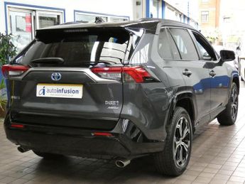 TOYOTA RAV4 2.5 VVT 18.1kWh Dynamic SUV 5dr Petrol Plug-in Hybrid CVT 4WD Eu