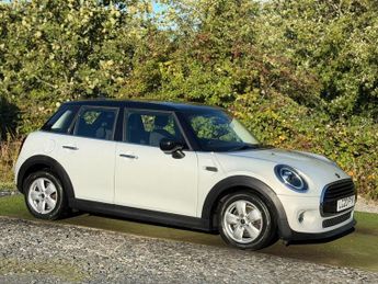 MINI HATCH 1.5 Cooper Classic Hatchback 5dr Petrol Steptronic Euro 6 (s/s) 
