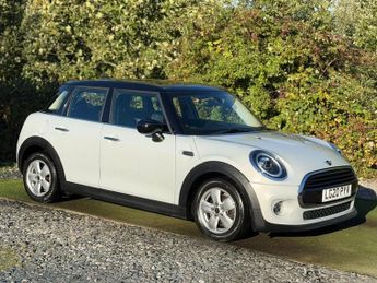 MINI HATCH 1.5 Cooper Classic Hatchback 5dr Petrol Steptronic Euro 6 (s/s) 