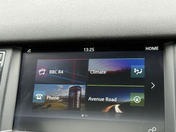 LAND ROVER DISCOVERY SPORT 2.0 TD4 SE Tech SUV 5dr Diesel Auto 4WD Euro 6 (s/s) (180 ps)