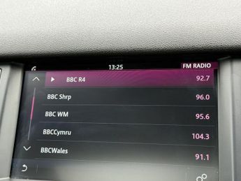LAND ROVER DISCOVERY SPORT 2.0 TD4 SE Tech SUV 5dr Diesel Auto 4WD Euro 6 (s/s) (180 ps)