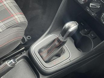 VOLKSWAGEN POLO 1.8 TSI GTI Hatchback 5dr Petrol DSG Euro 6 (s/s) (192 ps)