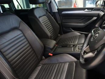 VOLKSWAGEN PASSAT 2.0 TDI EVO SEL Estate 5dr Diesel DSG Euro 6 (s/s) (150 ps)