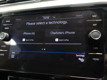 VOLKSWAGEN PASSAT 2.0 TDI EVO SEL Estate 5dr Diesel DSG Euro 6 (s/s) (150 ps)