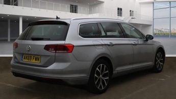 VOLKSWAGEN PASSAT 2.0 TDI EVO SEL Estate 5dr Diesel DSG Euro 6 (s/s) (150 ps)