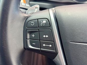 VOLVO V60 1.6 T4 SE Lux Estate 5dr Petrol Powershift Euro 5 (180 ps)