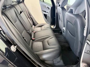 VOLVO V60 1.6 T4 SE Lux Estate 5dr Petrol Powershift Euro 5 (180 ps)