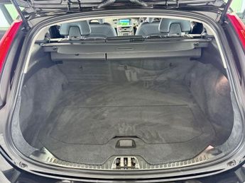 VOLVO V60 1.6 T4 SE Lux Estate 5dr Petrol Powershift Euro 5 (180 ps)