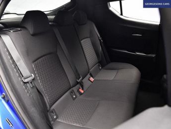 TOYOTA C-HR 1.8 VVT-h GPF Icon SUV 5dr Petrol Hybrid CVT Euro 6 (s/s) (122 p