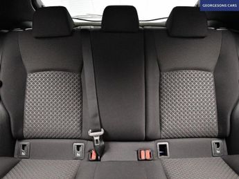 TOYOTA C-HR 1.8 VVT-h GPF Icon SUV 5dr Petrol Hybrid CVT Euro 6 (s/s) (122 p