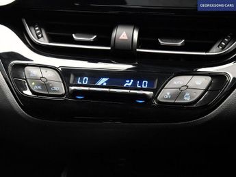 TOYOTA C-HR 1.8 VVT-h GPF Icon SUV 5dr Petrol Hybrid CVT Euro 6 (s/s) (122 p