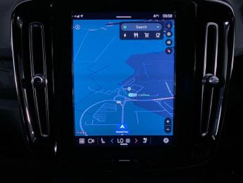 VOLVO XC40 Recharge 69kWh Plus SUV 5dr Electric Auto (231 ps)