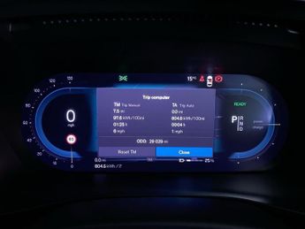VOLVO XC40 Recharge 69kWh Plus SUV 5dr Electric Auto (231 ps)