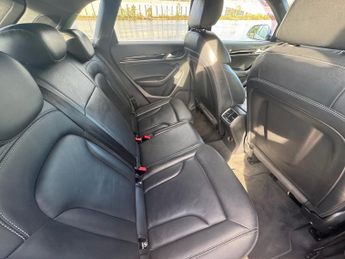 AUDI RS Q3 2.5 TFSI SUV 5dr Petrol S Tronic quattro Euro 5 (s/s) (310 ps)