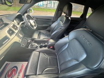 AUDI RS Q3 2.5 TFSI SUV 5dr Petrol S Tronic quattro Euro 5 (s/s) (310 ps)