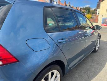 VOLKSWAGEN GOLF 2.0 TDI BlueMotion Tech GT Hatchback 5dr Diesel DSG Euro 5 (s/s)