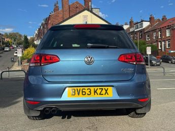 VOLKSWAGEN GOLF 2.0 TDI BlueMotion Tech GT Hatchback 5dr Diesel DSG Euro 5 (s/s)