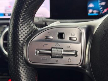 MERCEDES-BENZ A-CLASS 1.5 A180d AMG Line (Executive) Hatchback 5dr Diesel 7G-DCT Euro