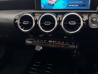 MERCEDES-BENZ A-CLASS 1.5 A180d AMG Line (Executive) Hatchback 5dr Diesel 7G-DCT Euro
