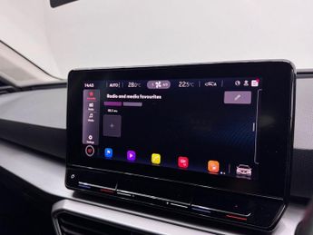 SEAT LEON 1.4 eHybrid 12.8kWh FR Estate 5dr Petrol Plug-in Hybrid DSG Euro