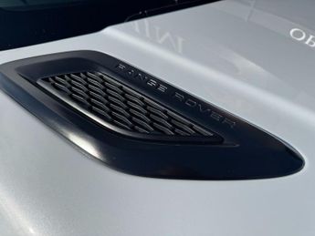 LAND ROVER RANGE ROVER SPORT 3.0 SD V6 Autobiography Dynamic SUV 5dr Diesel Auto 4WD Euro 6 (