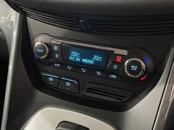FORD C-MAX 2.0 TDCi Titanium MPV 5dr Diesel Powershift Euro 5 (140 ps)