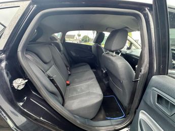 FORD FIESTA 1.4 TDCi DPF Titanium Hatchback 5dr Diesel Manual (107 g/km, 69 