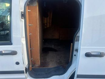 FORD TRANSIT CONNECT 1.8 TDCi T200 L Panel Van 4dr Diesel Manual L1 H1 (89 bhp)