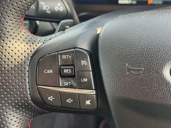 FORD PUMA 1.0T EcoBoost MHEV ST-Line X SUV 5dr Petrol Hybrid DCT Euro 6 (s