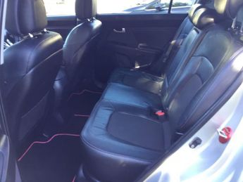 KIA SPORTAGE 1.7 CRDi EcoDynamics 2 SUV 5dr Diesel Manual 2WD Euro 5 (s/s) (1