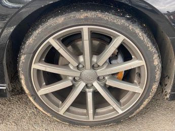 AUDI A3 1.5 TFSI CoD Black Edition Saloon 4dr Petrol Manual Euro 6 (s/s)