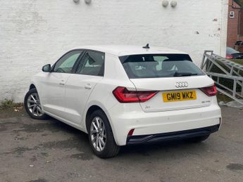 AUDI A1 1.5 TFSI 35 Sport Sportback 5dr Petrol S Tronic Euro 6 (s/s) (15