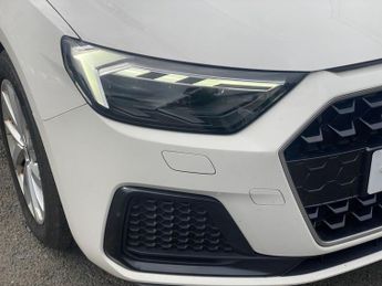 AUDI A1 1.5 TFSI 35 Sport Sportback 5dr Petrol S Tronic Euro 6 (s/s) (15