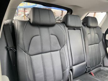 LAND ROVER RANGE ROVER SPORT 3.0 SD V6 HSE SUV 5dr Diesel Auto 4WD Euro 5 (s/s) (292 ps)