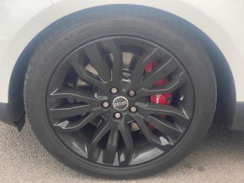 LAND ROVER RANGE ROVER SPORT 3.0 SD V6 HSE SUV 5dr Diesel Auto 4WD Euro 5 (s/s) (292 ps)