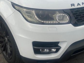 LAND ROVER RANGE ROVER SPORT 3.0 SD V6 HSE SUV 5dr Diesel Auto 4WD Euro 5 (s/s) (292 ps)