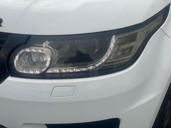 LAND ROVER RANGE ROVER SPORT 3.0 SD V6 HSE SUV 5dr Diesel Auto 4WD Euro 5 (s/s) (292 ps)